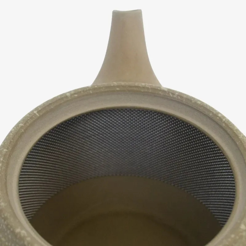 Kyusu 'Midori' Tokoname 310 ml.
Tétera Japonesa torneada o moldeada a mano.