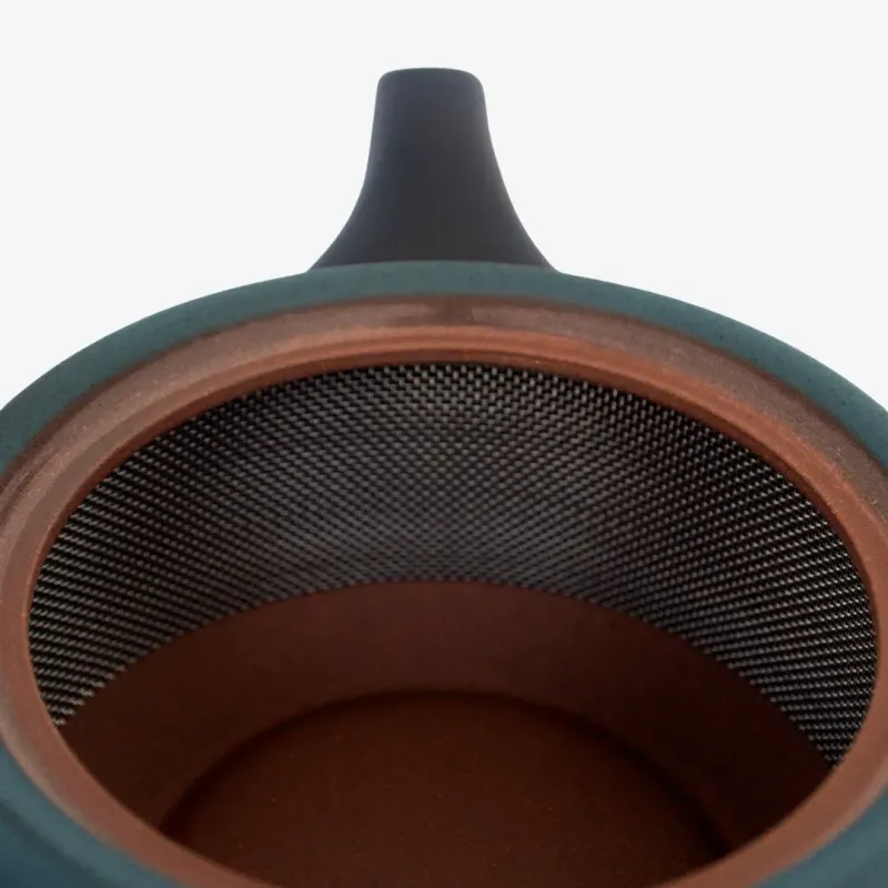 Kyusu 'Aoi Hana' Tokoname 300 ml.
Tetera Japonesa torneada o moldeada a mano.